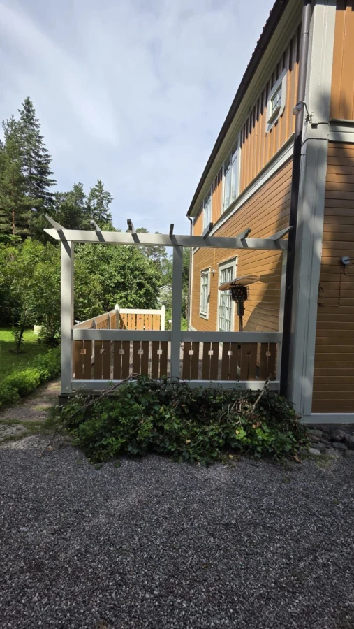 Entrétrappa och uteplats: planera funktionen först
